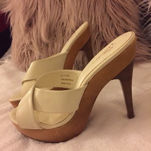 Very Volatile Platform Mules - Size 10